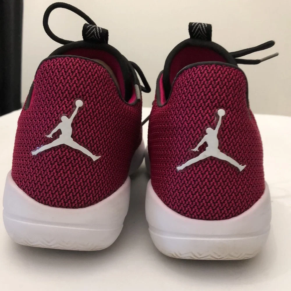 NIKE JORDAN ECLIPSE FUCHSIA TRAINERS RUNNING SNEAKERS MENS SIZE 8Y